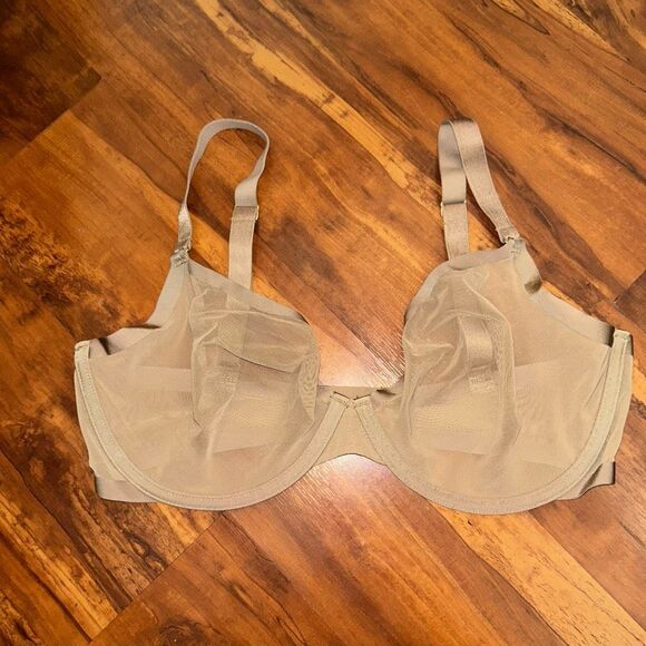 NWOT CUUP The Plunge Bra - Picture 1 of 4